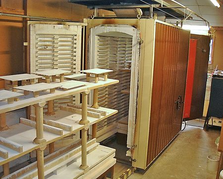 Kilns & Furnaces electric kiln, built in 1986, maximum temp-1200 deg C. Capacity 146 cu. ft. Setting dimensions 30 inches w x 108 inches d x 78 inches h. Automatic roof vent and base vents. Control panel with 4-zone programme control.